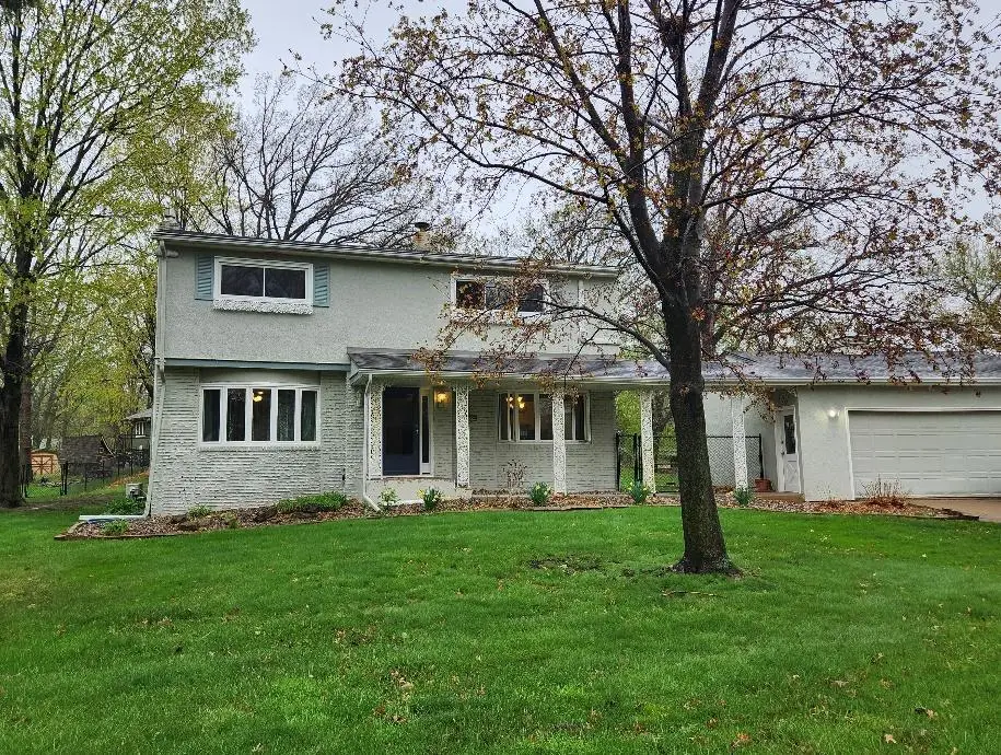 2590 Glenbrook Avenue N, Oakdale, MN 55128 - #1