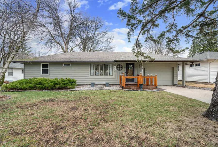 2104 W Oakland Avenue, Austin, MN 55912 - #2