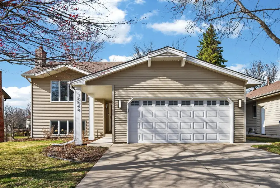 10544 Lee Drive, Eden Prairie, MN 55347 - #2