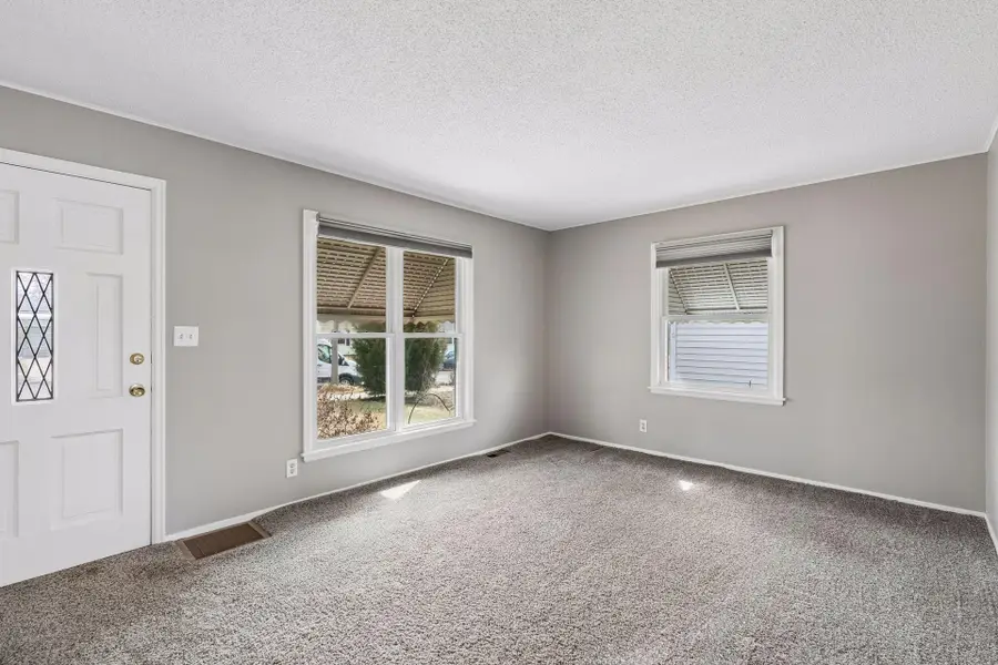 3446 2 1/2 Street Ne, Minneapolis, MN 55418 - #3