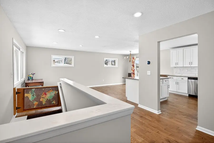 673 Monroe Street S, Shakopee, MN 55379 - #3