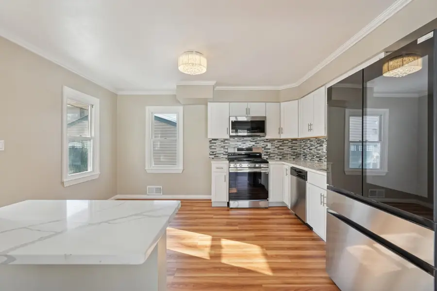 761 Bartelmy Lane N, Saint Paul, MN 55119 - #3