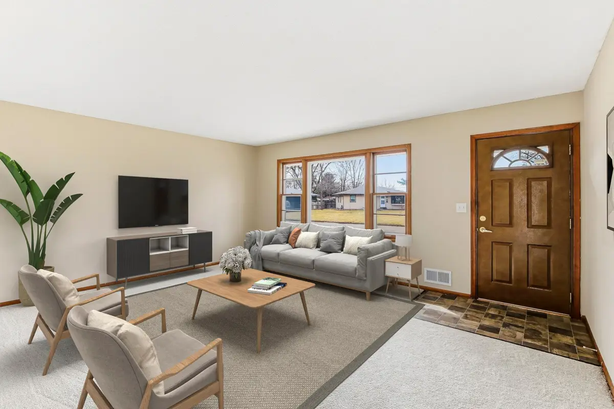 1455 Dixon Drive, Saint Paul Park, MN 55071 - #1