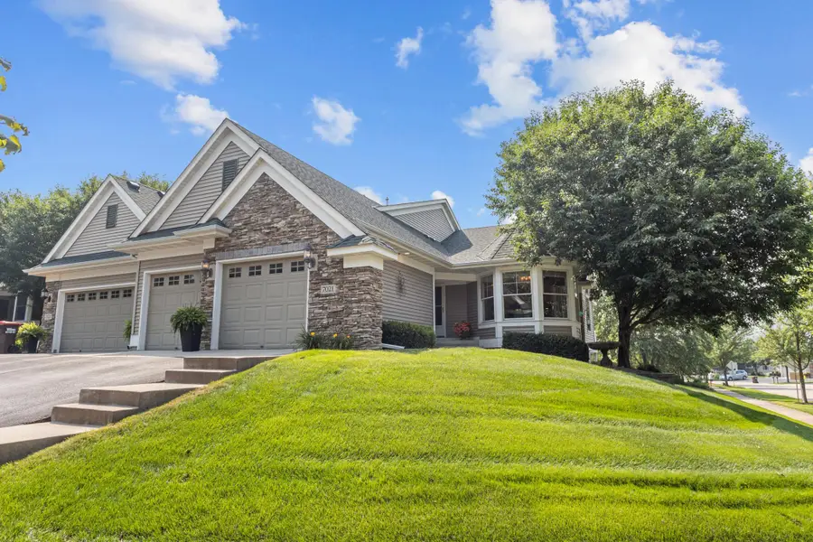 7021 Waterstone Lane, Woodbury, MN 55125 - #2
