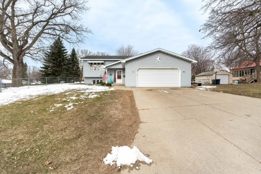 517 Springen Avenue, Fergus Falls, MN 56537 - #3