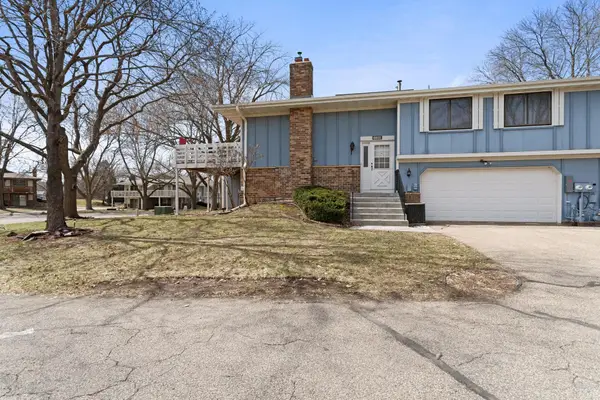 6855 Macbeth Court, Woodbury, MN 55125