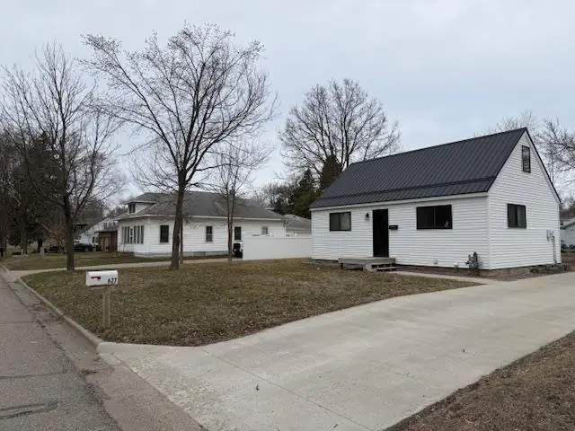 627 E South Street, Litchfield, MN 55355 - #2