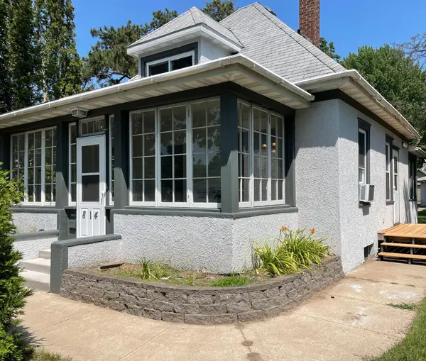 814 5th Avenue Ne, Brainerd, MN 56401