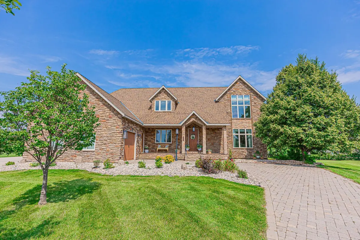 6132 18th Street S, Fargo, ND 58104 - #1