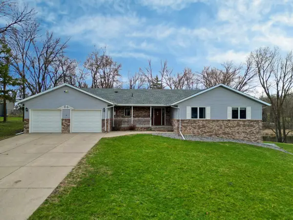 4243 23rd Street Nw, Willmar, MN 56201