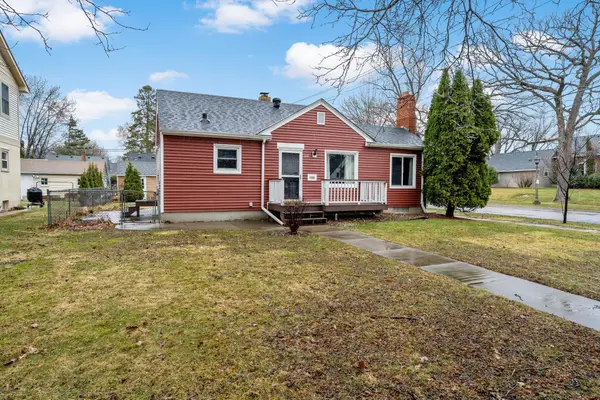 895 Hoyt Avenue W, Saint Paul, MN 55117