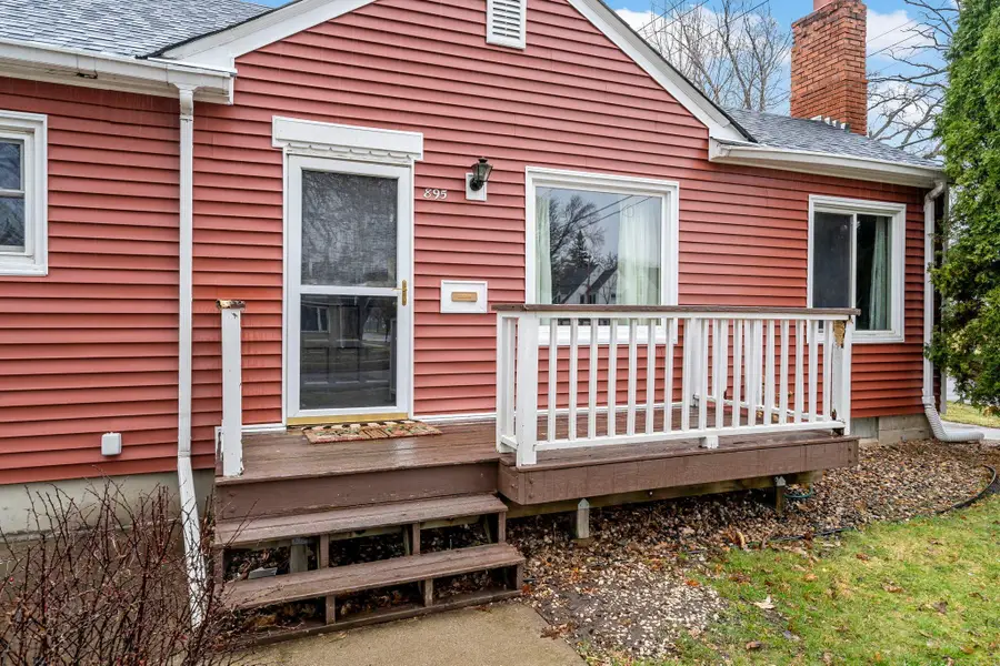 895 Hoyt Avenue W, Saint Paul, MN 55117 - #2