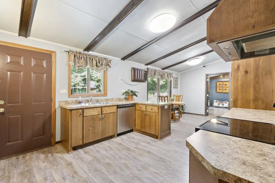 8722 47th Street Sw, Howard Lake, MN 55349 - #3