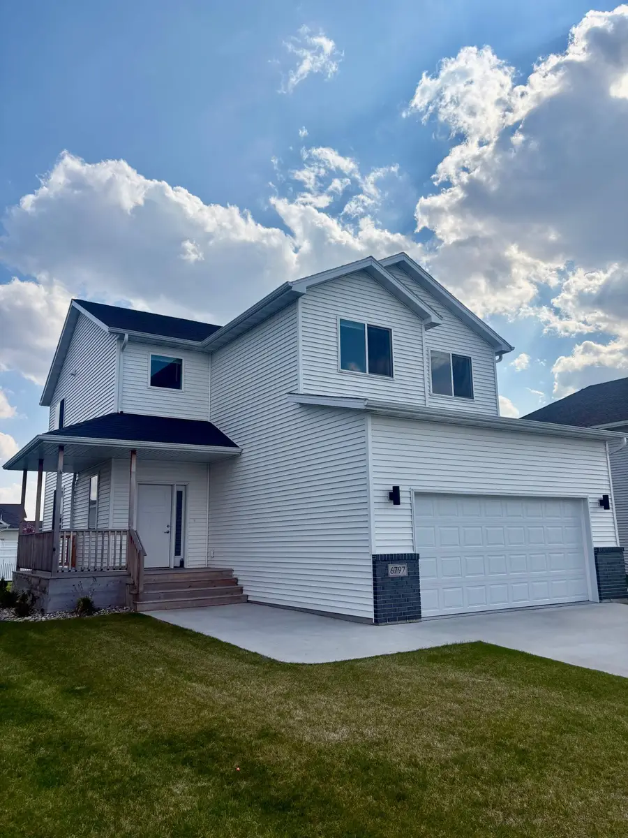 6797 28th Street S, Fargo, ND 58104 - #2