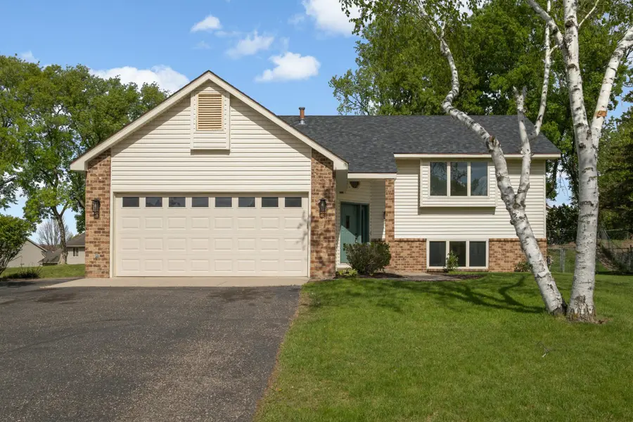 20860 India Avenue, Lakeville, MN 55044 - #2