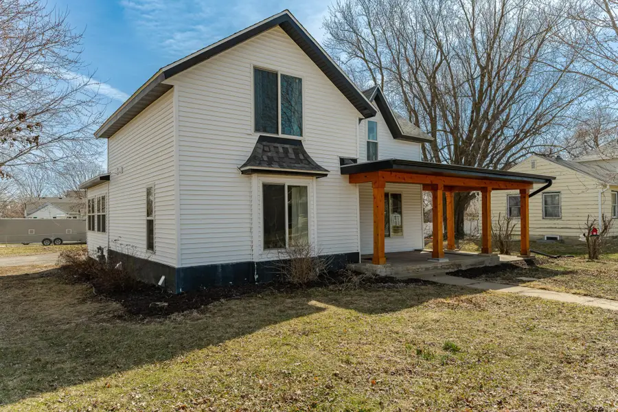 208 3rd Avenue Nw, Kasson, MN 55944 - #2