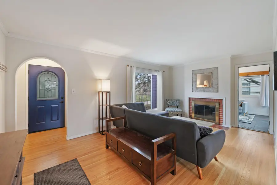 1210 Delaware Avenue, West Saint Paul, MN 55118 - #2