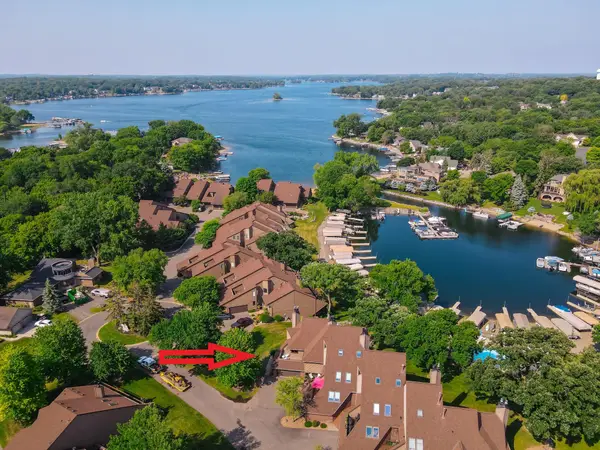6568 Harborview Circle Ne, Prior Lake, MN 55372