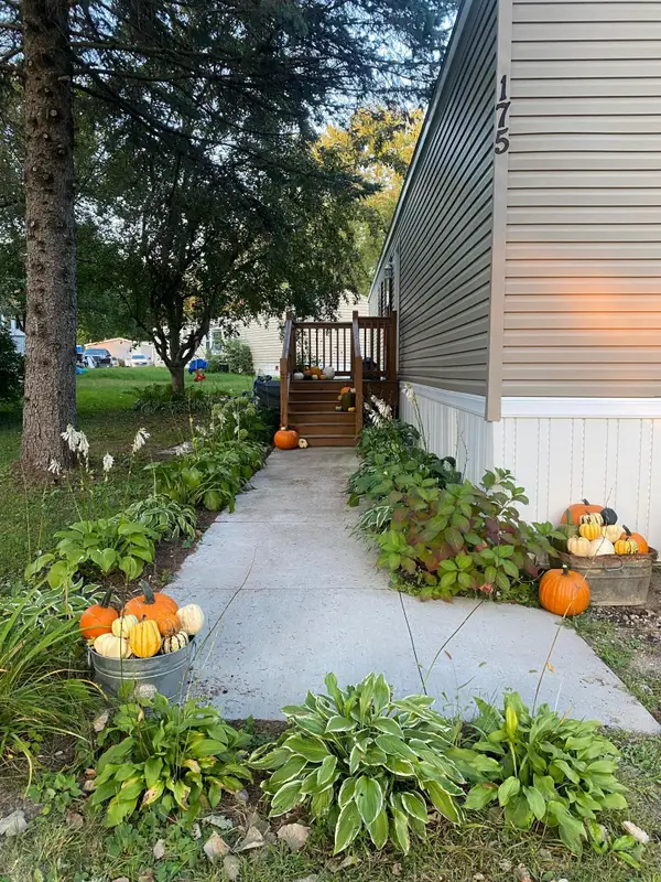 175 Highview Circle, Watertown, MN 55388