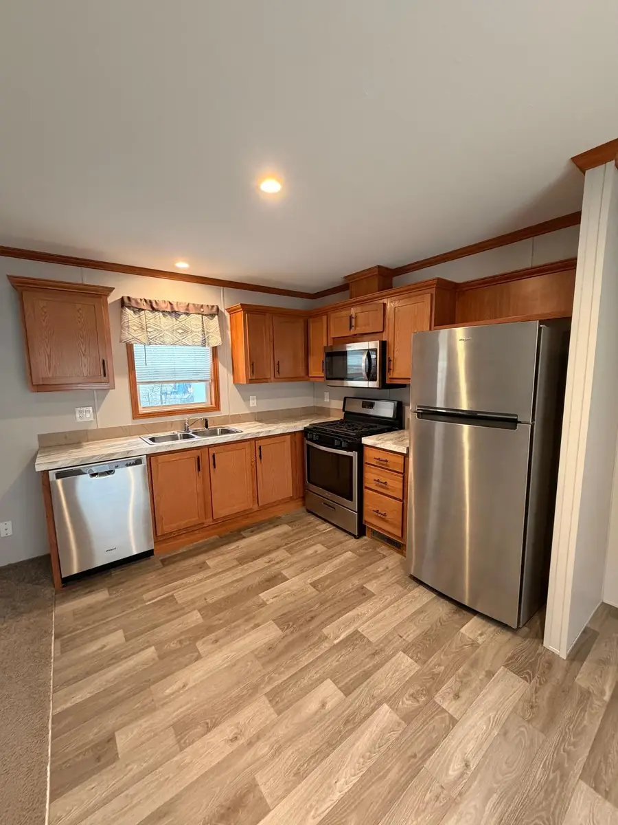 175 Highview Circle, Watertown, MN 55388 - #2