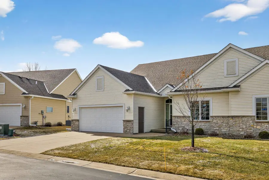 2272 Coral Court Ne, Rochester, MN 55906 - #2