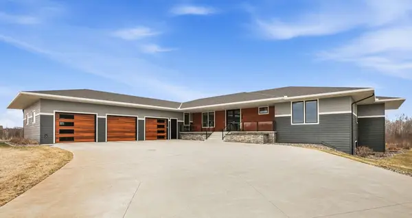 4215 32nd Street S, Saint Cloud, MN 56301