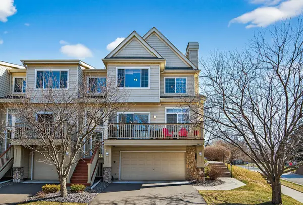 13826 52nd Avenue N, Plymouth, MN 55446