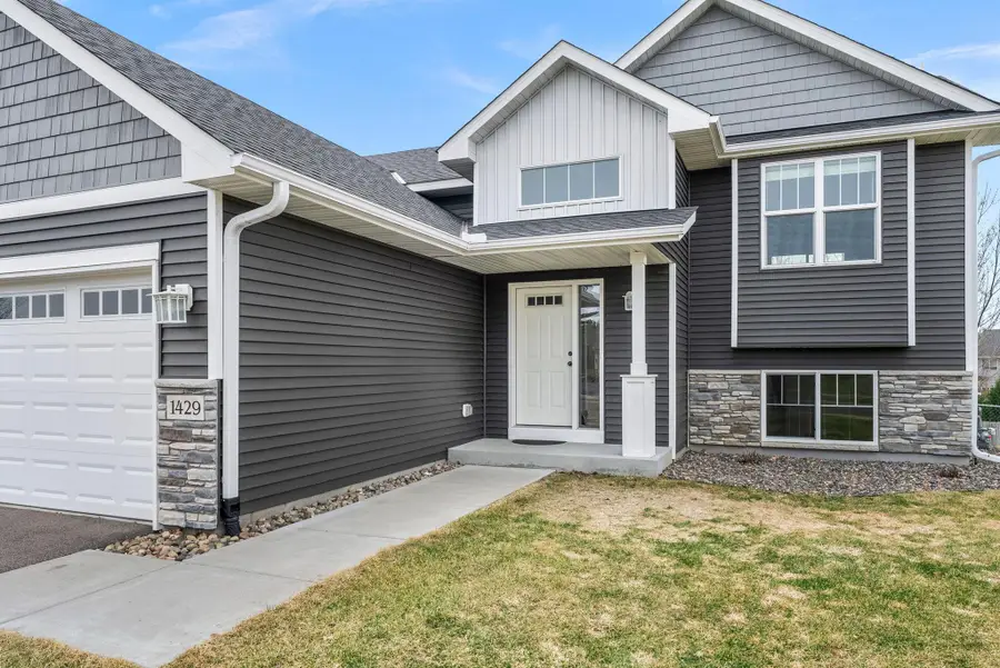 1429 18th Avenue Se, Cambridge, MN 55008 - #2