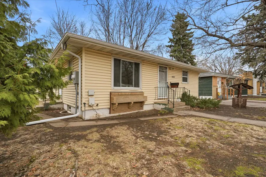 4442 Toledo Avenue N, Robbinsdale, MN 55422 - #2