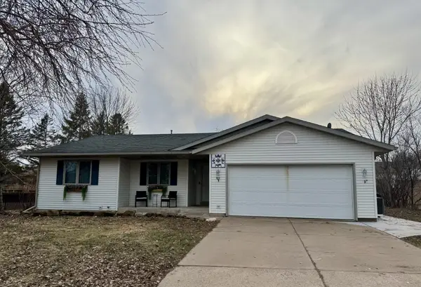 411 21st Street Ne, Menomonie, WI 54751