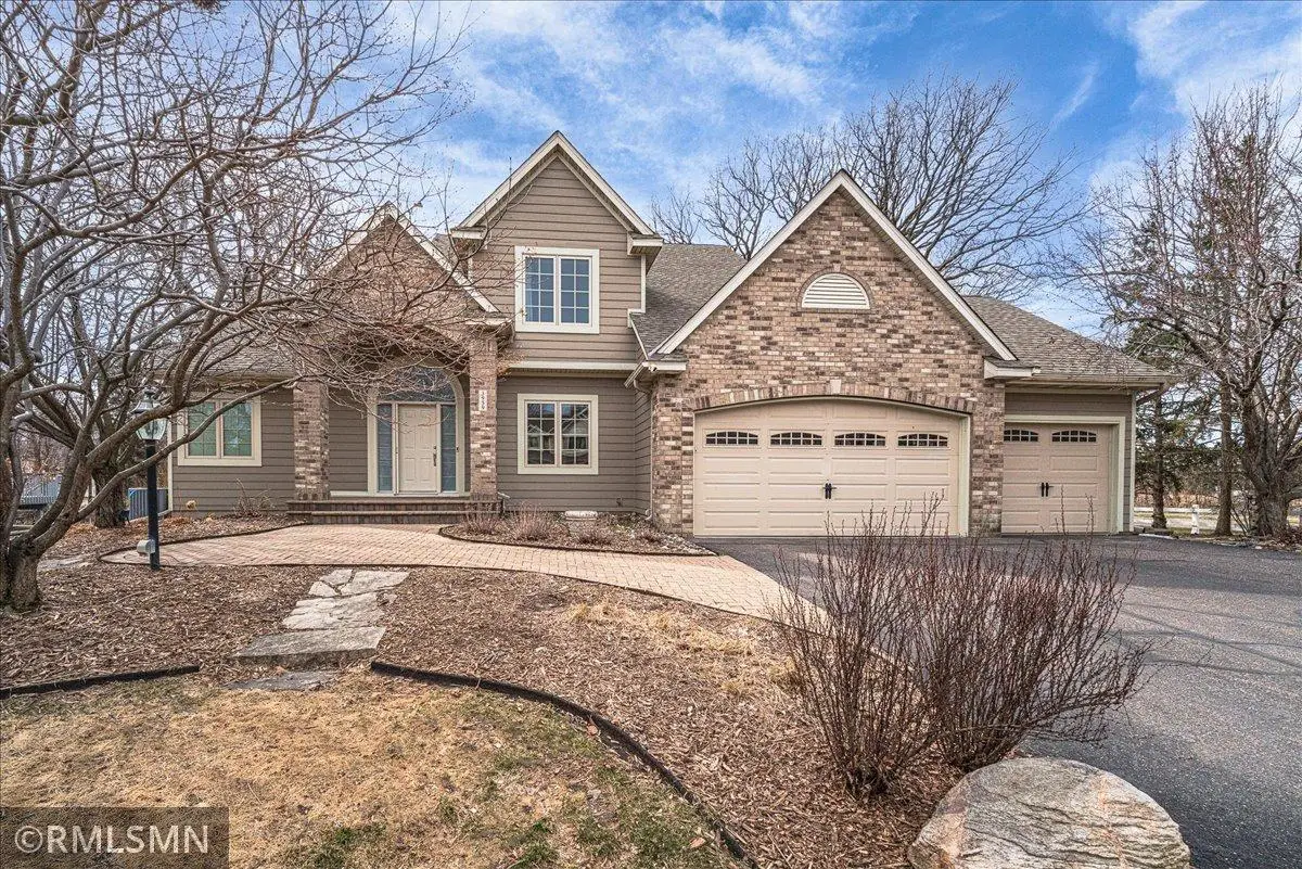 3959 Arlington Drive, Woodbury, MN 55129 - #1