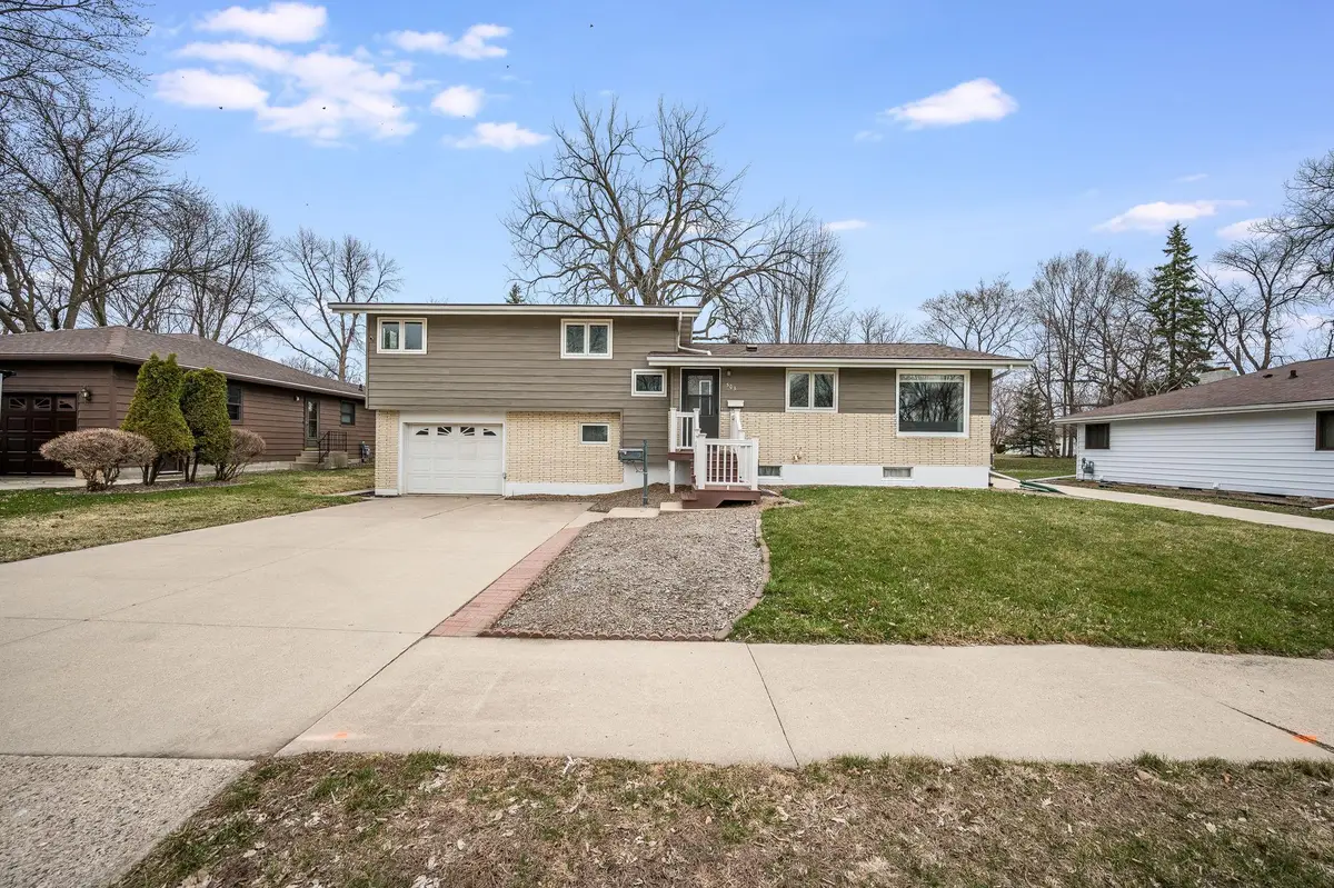 503 Water Street, Fairmont, MN 56031 - #1