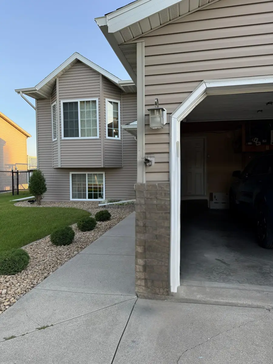 4357 46th Avenue S, Fargo, ND 58104 - #2