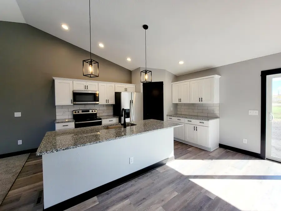 1445 Cullen Street, Saint Peter, MN 56082 - #2