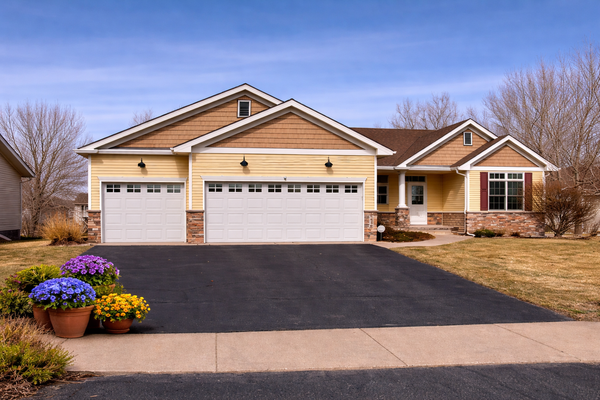 6646 Tessman Terrace N, Brooklyn Park, MN 55445