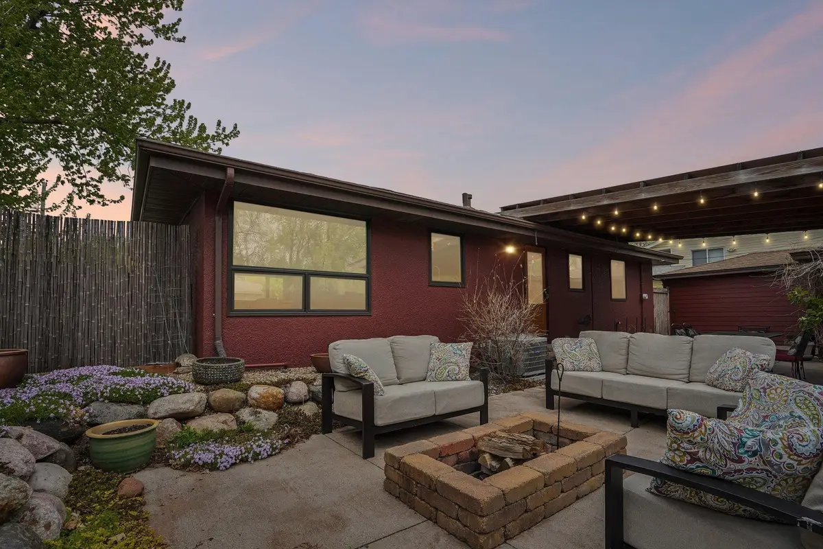 1208 36 1/2 Avenue Ne, Minneapolis, MN 55418 - #1