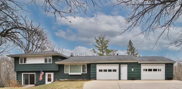 14894 Riverside Drive, Brainerd, MN 56401