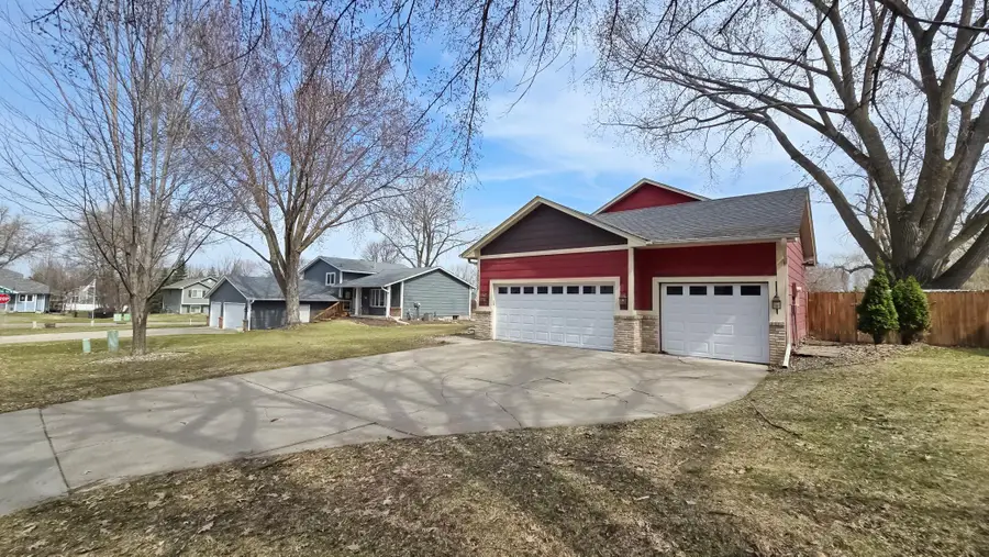 20828 Iran Avenue, Lakeville, MN 55044 - #2