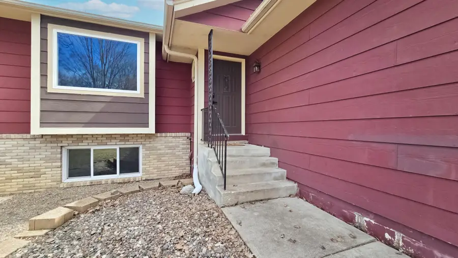 20828 Iran Avenue, Lakeville, MN 55044 - #3