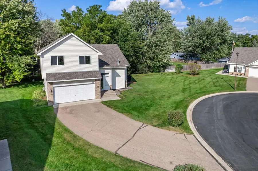 291 Appleblossom Lane E, Shakopee, MN 55379 - #2