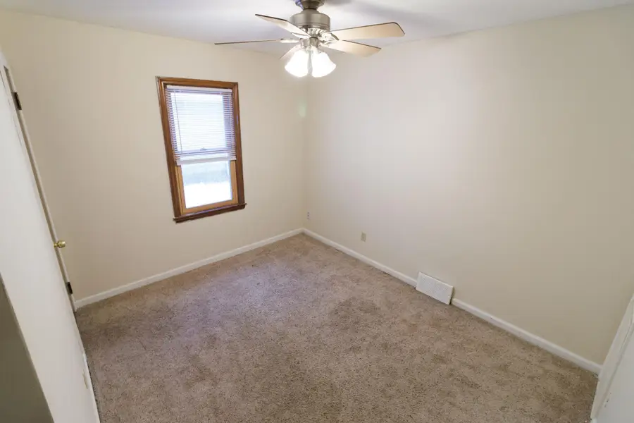 2508 27th Avenue Ne, Saint Anthony, MN 55418 - #2