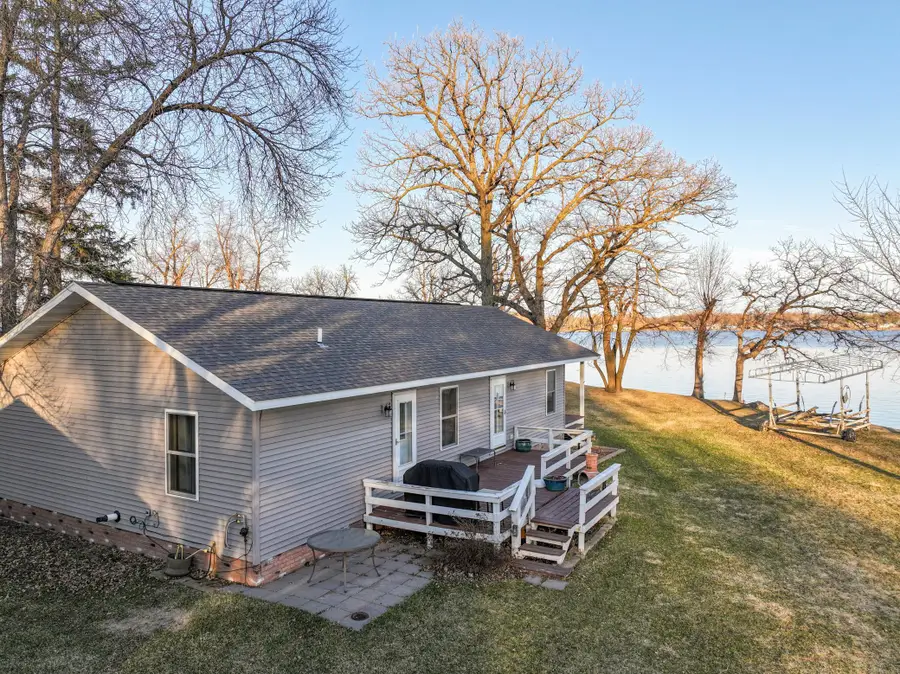 4243 Mill Lake Shores Road Sw, Farwell, MN 56327 - #2