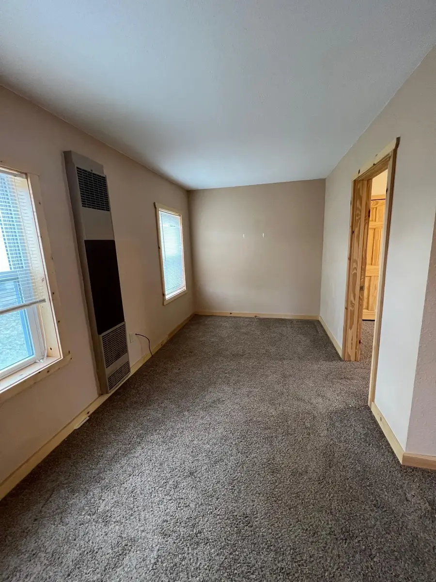 204 2nd Avenue Sw, Medford, MN 55049 - #3