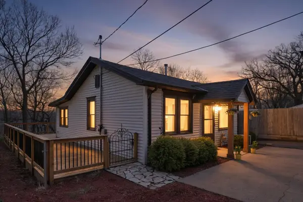 357 1st Avenue S, South Saint Paul, MN 55075