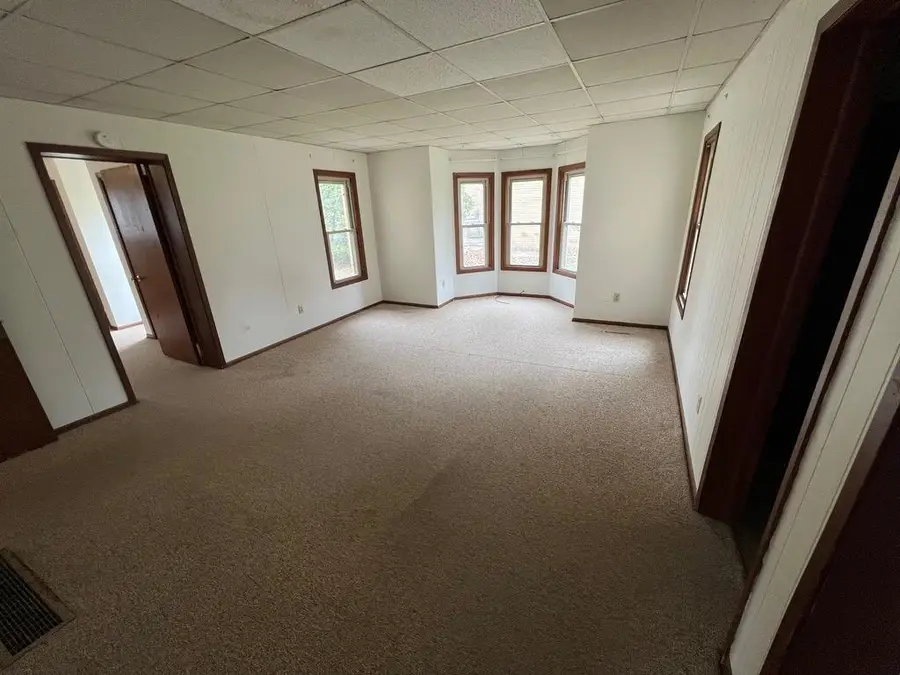 331 E Vine Street, Owatonna, MN 55060 - #2