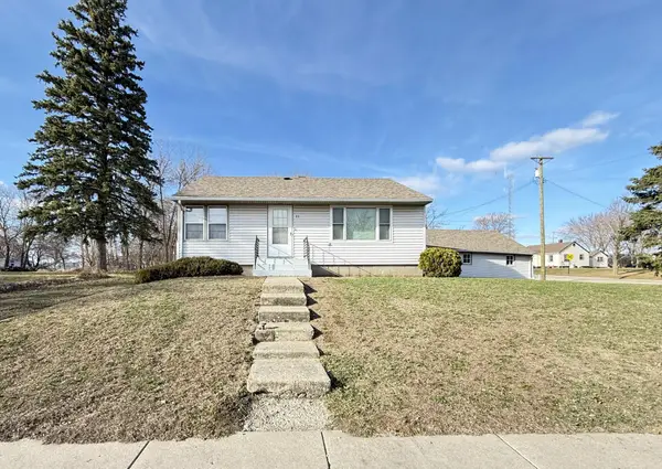 31 W Wilkening Avenue, Appleton, MN 56208