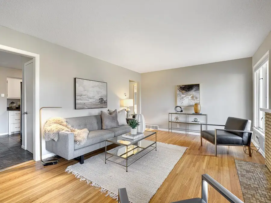 625 Rosswood Lane, Wayzata, MN 55391 - #2