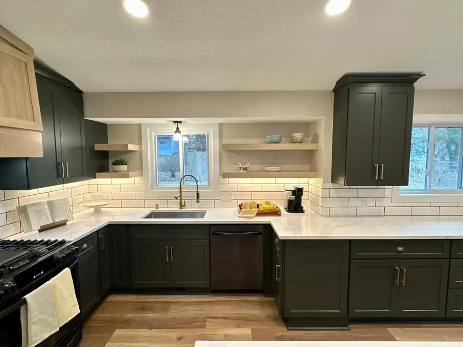 4021 Pebblebrook Drive, Minneapolis, MN 55437 - #3