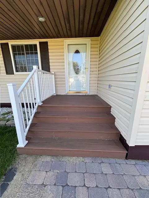 1114 Greenwood Street E, Thief River Falls, MN 56701 - #3