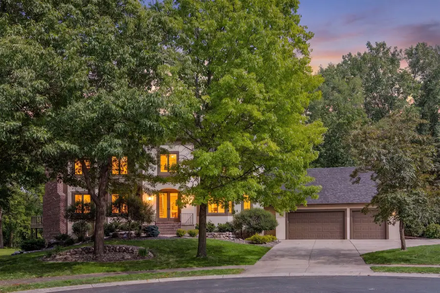 8803 Cove Pointe Road, Eden Prairie, MN 55347 - #2
